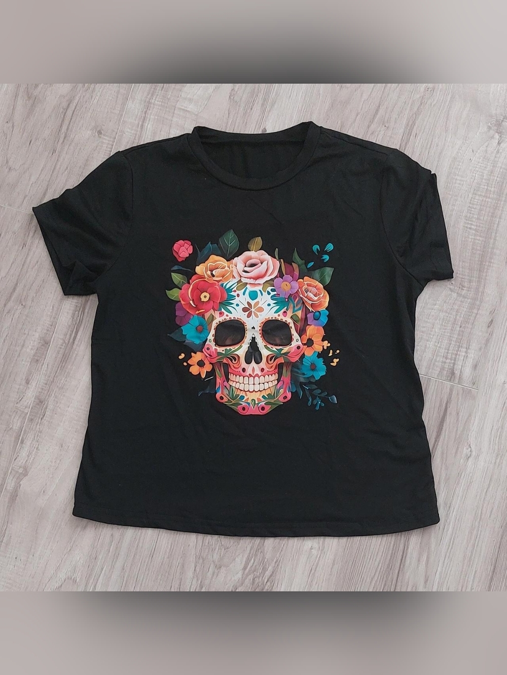 SHEIN Black Short Sleeve Tee with Crew Neck